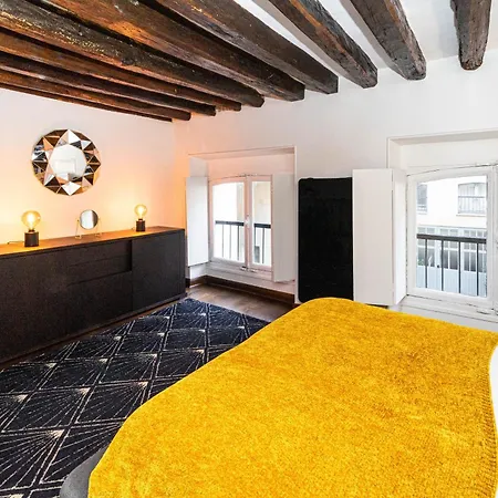 Pick A Flat's In Place Des Vosges - Rue Saint-gilles *